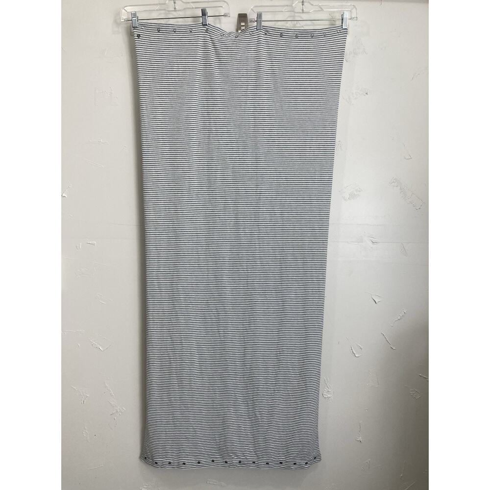 Lululemon Snap Scarf Shawl Wrap One Size Grey Gray White Stripe Vinyasa Infinity - Picture 7 of 8